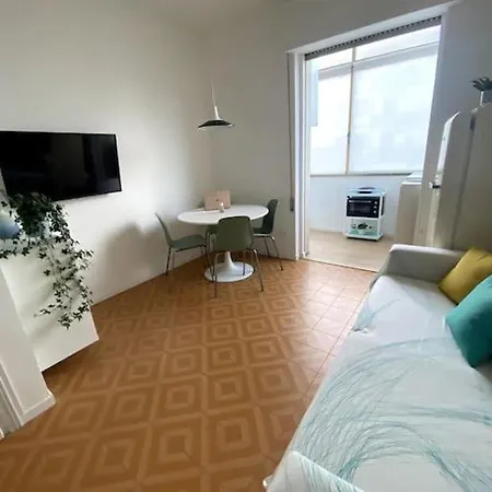 Apartman In Pieno Centro - 500 Metri Dal Mare.