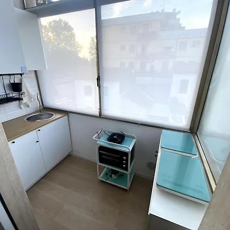 Appartement In Pieno Centro - 500 Metri Dal Mare. *